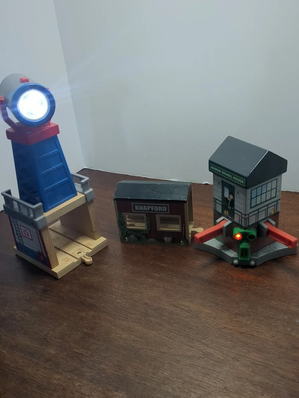 Thomas Wooden Railway Lot Of 3 Search Light Building Signal House BRIO Bridge